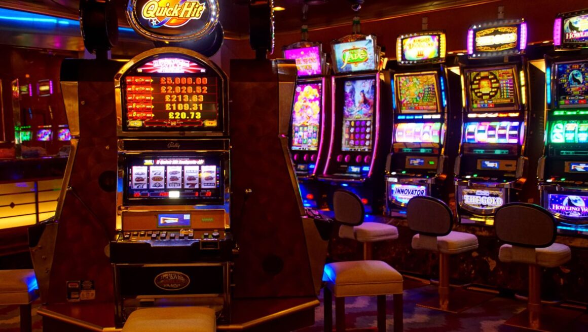 Decoding Casino Games: Your Guide to Understanding the Odds